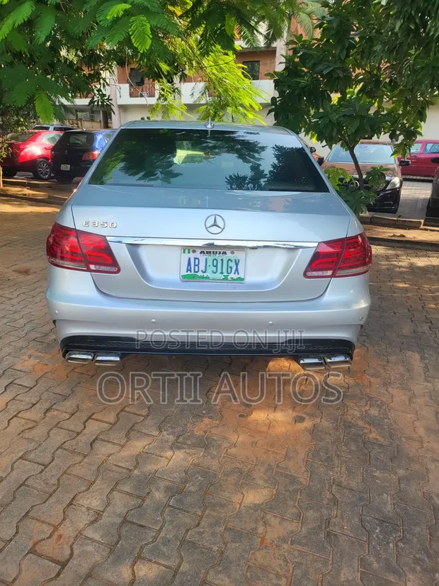 Mercedes-Benz E350 2014 Silver - 1