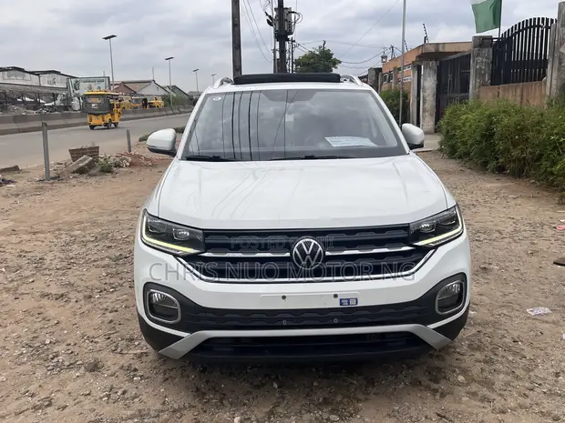 Volkswagen T-Cross 2022 Fari - 1