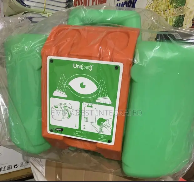 Vaultex Portable Gravity-Fed Emergency Eyewash Station - 1
