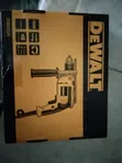 Dewalt DWD024 13mm Injin Borin Lantarki - 1