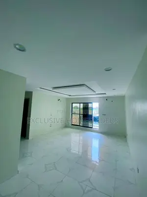 3-Bedroom Bungalow for Sale a Cikin Queens Homes, Mowe/Ofada
