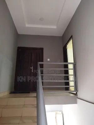 2 Bedroom Block of Flats for Rent in Apo