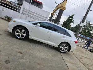 Toyota Venza V6 AWD 2012 White