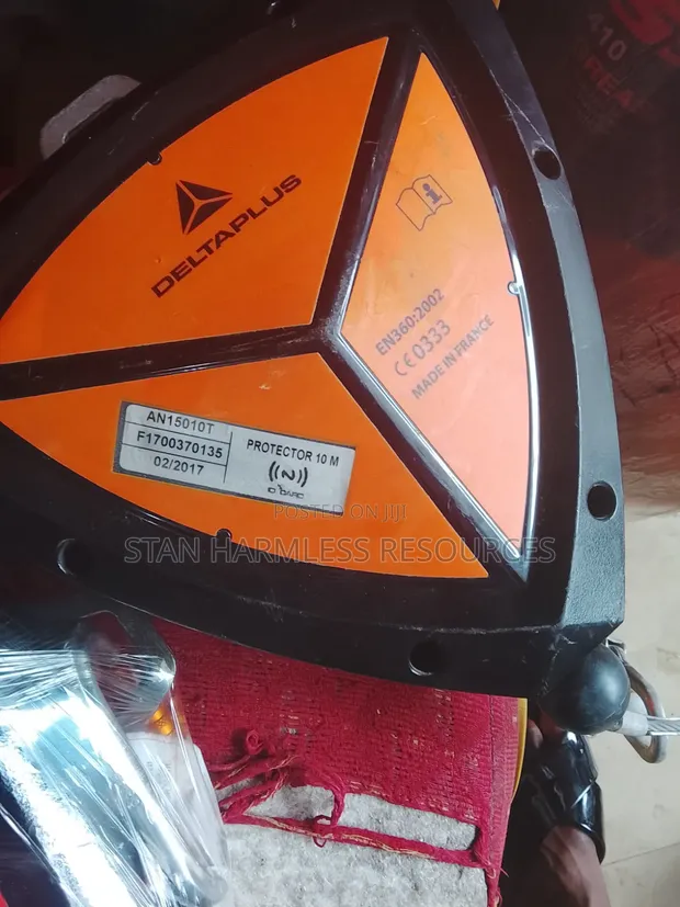 Fall Arrestor - Safety Climbing Equipment - 1