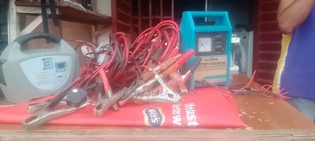 Used Car Jack Stand - Available Now - 1