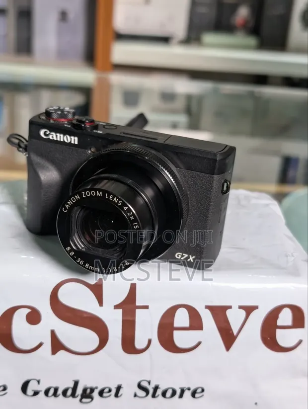 Canon PowerShot G7X Mark III Content Creating Camera - 1