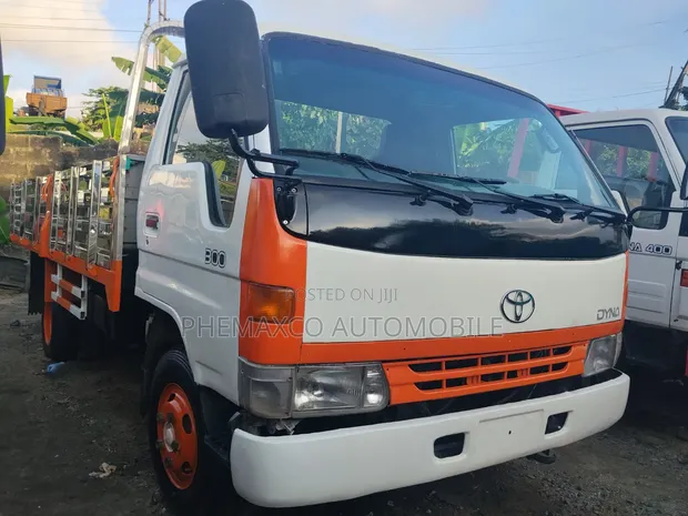Toyota Dyna 300 Foreign Used Truck - 1