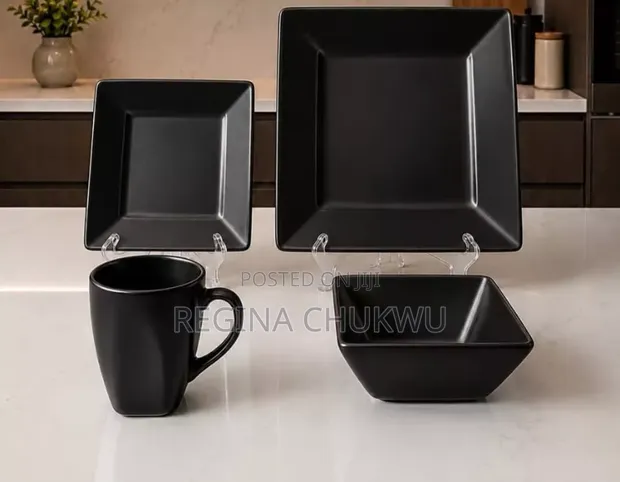16-Piece Black Square Dinner Set - 1