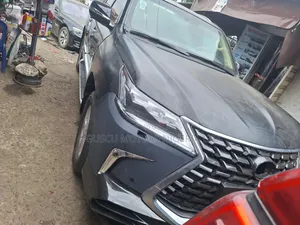 Lexus LX570 2010 Upgrade to 2020-2022 Model Bumpers