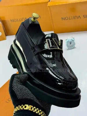 Louis Vuitton Maza Baƙar Fatar Patent Loafers