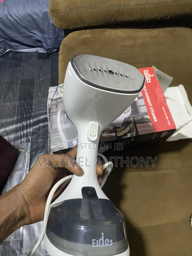 Handheld Garment Steamer - Brand New - 1