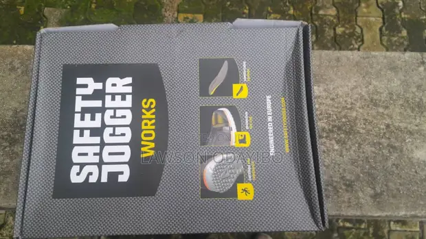 Brand New Safety Jogger Safety Boots - 1