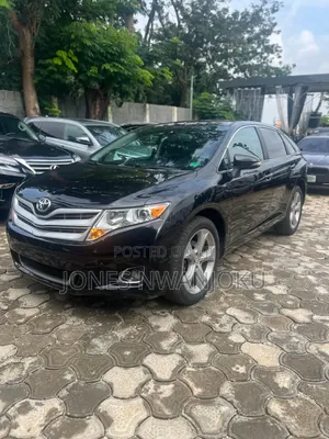 Toyota Venza XLE 2014 Baƙar Fata