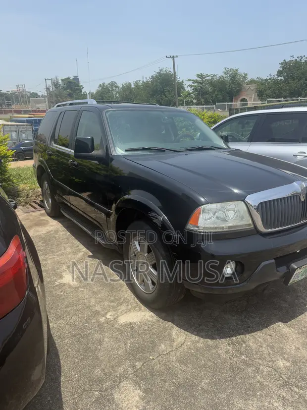 Lincoln Aviator Luxury 2005 Black - 1