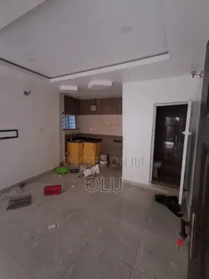 Sabon Gina Mini Flat don Sawa a Gbagada Phase 1, Medina