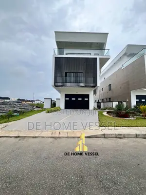 5-Bedroom Detached Duplex da Pool & Elevator a VGC, Ajah