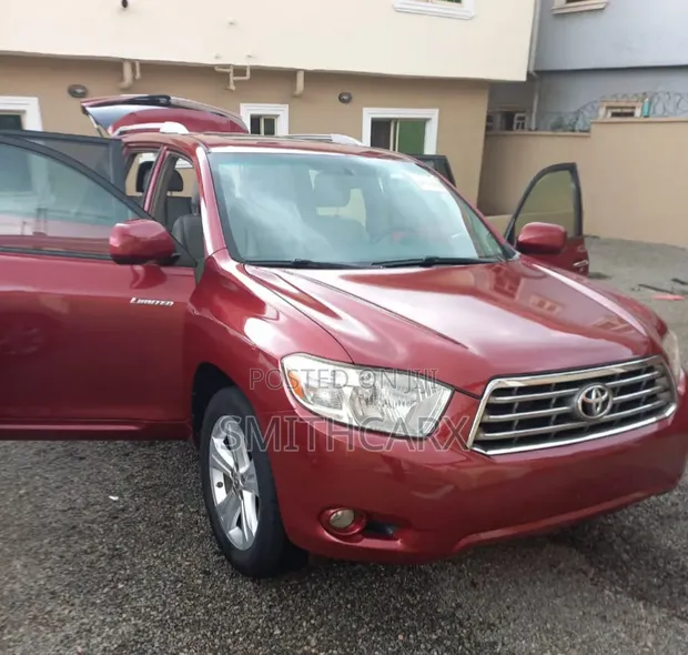 Toyota Highlander 2008 Red - 1