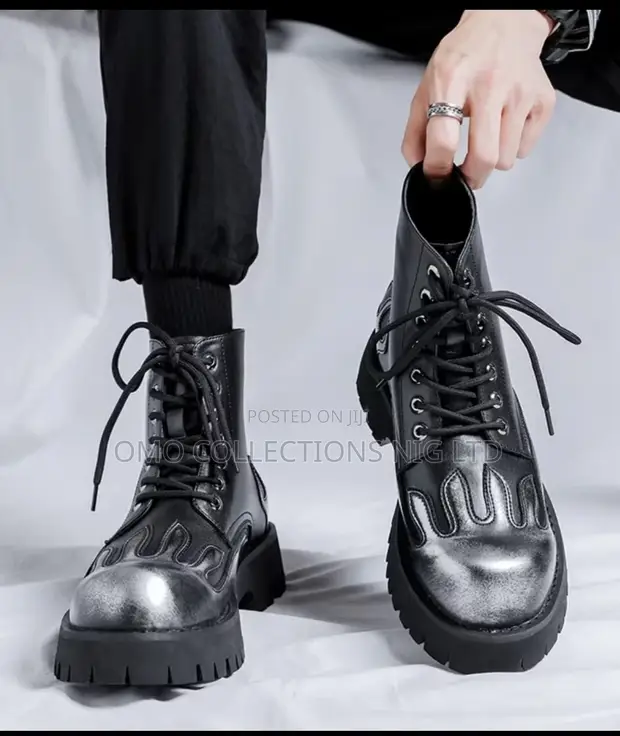 Men's Black Leather Flame Detail Lace-Up Boots - Louis Vuitton - 1