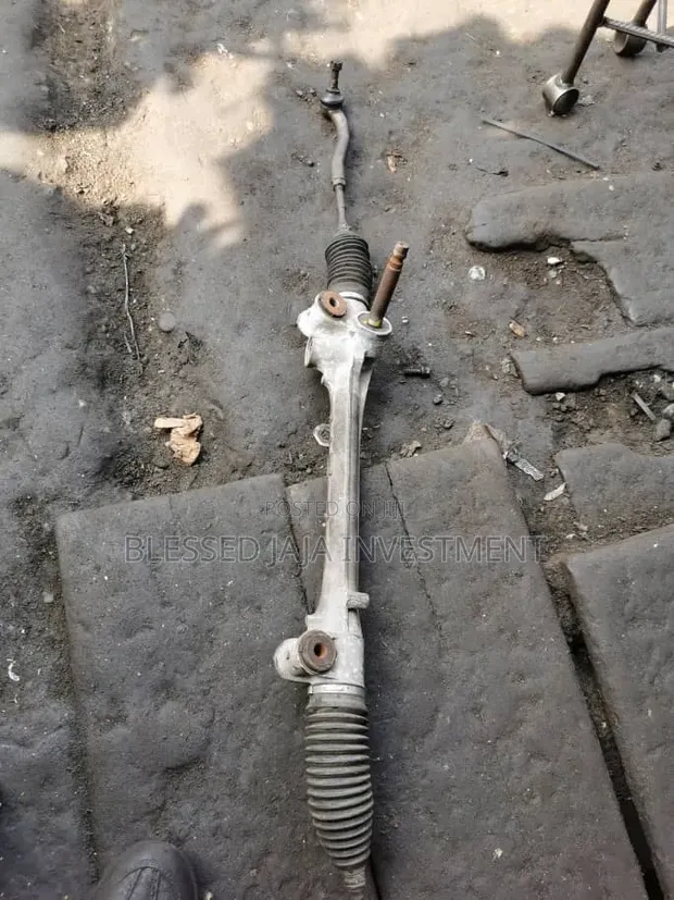 Steering Rack Toyota Yaris 2008 - 1