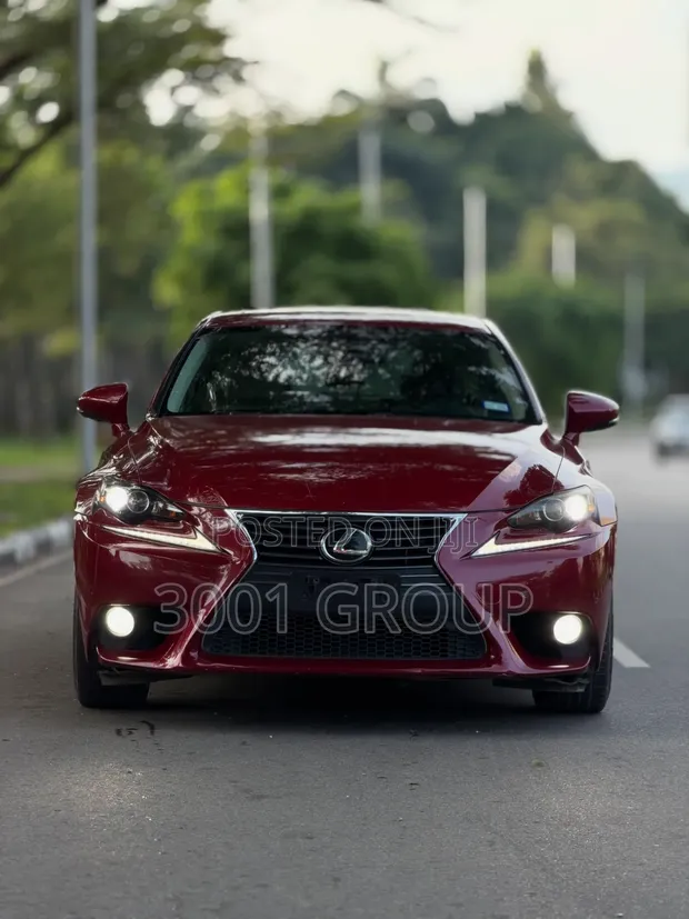 Lexus IS 350 2014 Red - 1