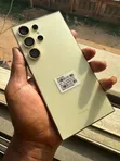 Samsung Galaxy S24 Ultra 256GB Gold - 2