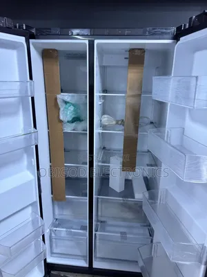 LG Mirror Side-by-Side Refrigerator 703L