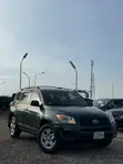 Toyota RAV4 2010 Green - 1