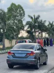 Honda Civic 2013 Grey - 2