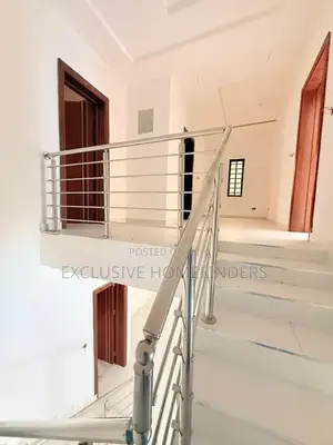 3-Bedroom Semi-Detached Duplex Don Sayarwa a Sherwood Court, Sangotedo