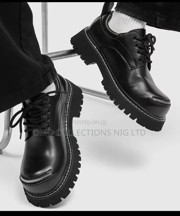 UrbanEdge Men's Black Leather Zipper Detail Boots - Brand New - 1