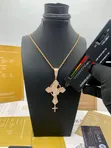 Rosary Cross Pendant Necklace na Rose Gold da VVS Moissanite - 2