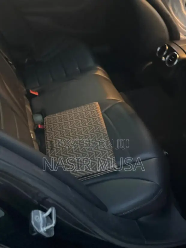 2018 Mercedes-Benz C300 Baki - 1