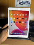 Apple iPad Air 2 64GB Silver - 1