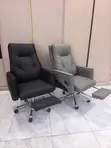 Executive Office Chair tare da Legrest - 2