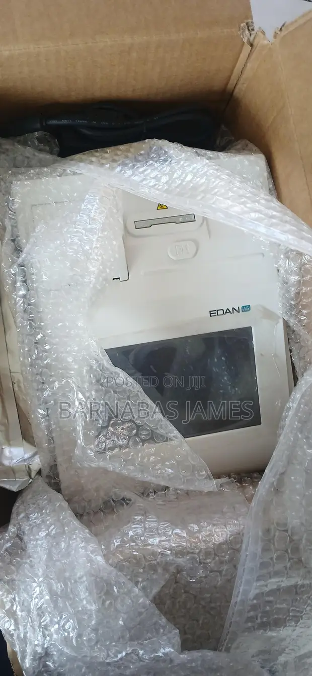 Edan i15 Blood Gas and Chemistry Analyzer - 1