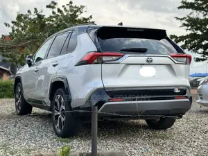 2025 Toyota RAV4 Hybrid - Direct Belgium