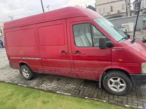ID Logistics Van don Hayarwa