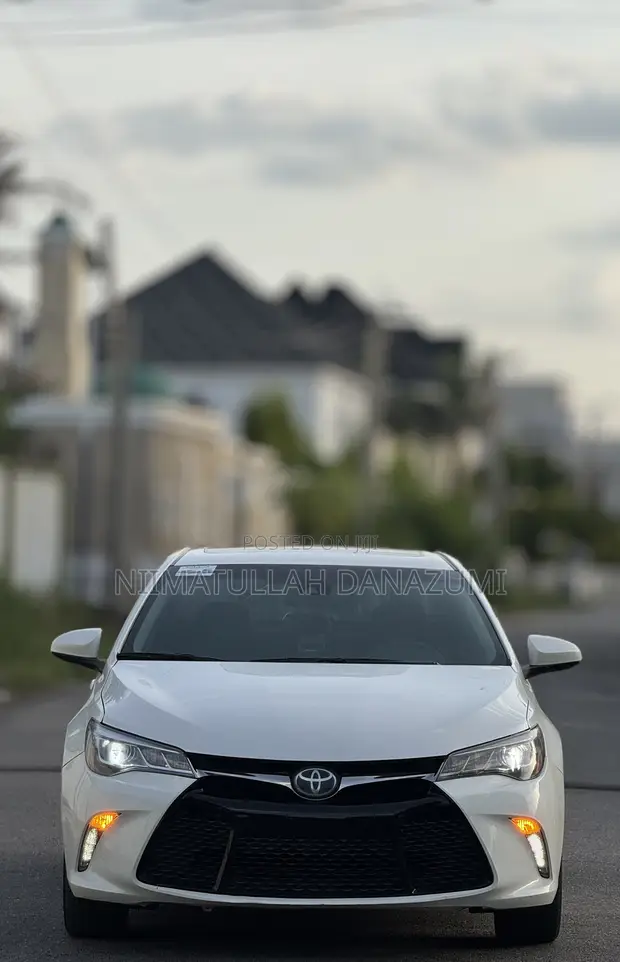 2016 Toyota Camry XSE V6 Sedan - Wadda Akawo Daga Ƙasashen Waje - 1