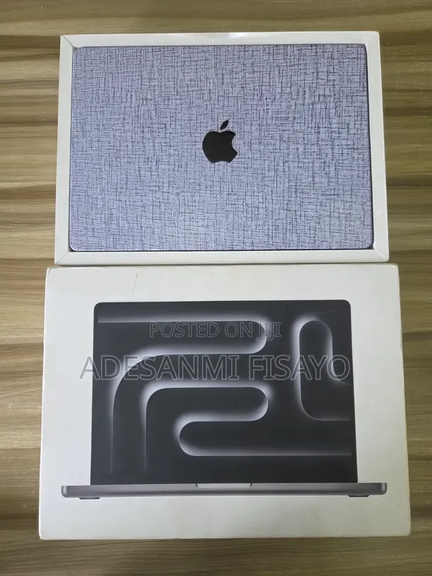 Apple MacBook Pro 2023 M3 14-inch 8GB RAM 512GB SSD - 1
