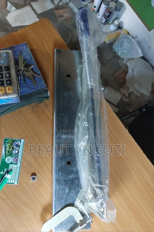 Manual Chicken Cutter - Bakin Karfe - 1