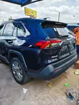 2022 Toyota RAV4 XLE Blue - 2