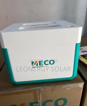 Meco 1kWh 300W Duk-a-Cikin-Juna Mai Janareta na Rana