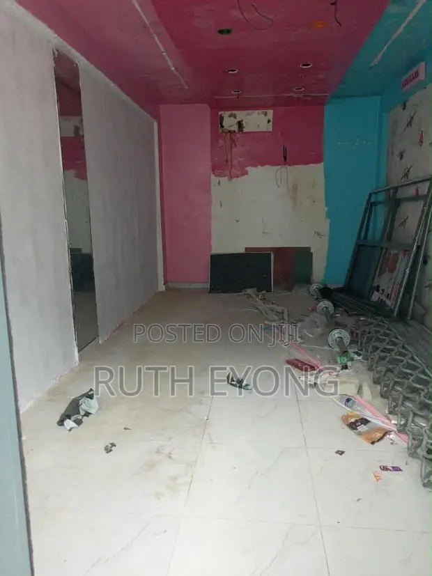 Spacious 24sqm Shop for Rent, Lekki - 1