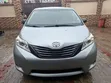 Toyota Sienna 2011 Launin Azurfa - 1