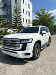 2015 Toyota Land Cruiser 4.6 V8 VX-R (Upgraded) - 2
