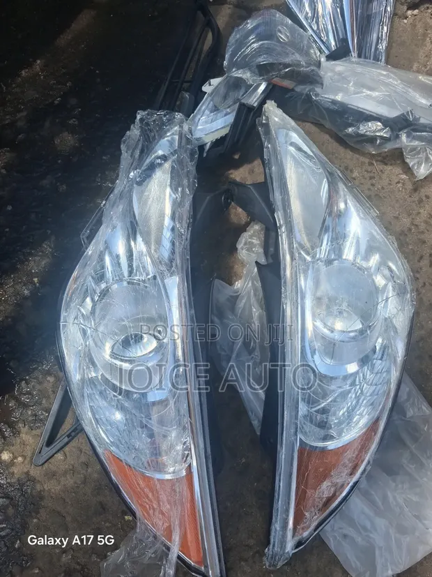 Hyundai Sonata Headlamp Set (2011-2014) - 1