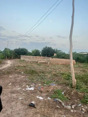 Filin Kasa Busasshe N400k Don Siyarwa, Obafemi-Owode