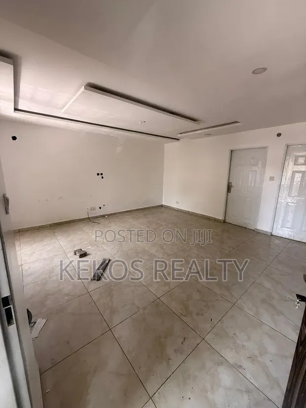 4-Bedroom Townhouse/Terrace a Brains and Hammers, Life Camp don siye - 1
