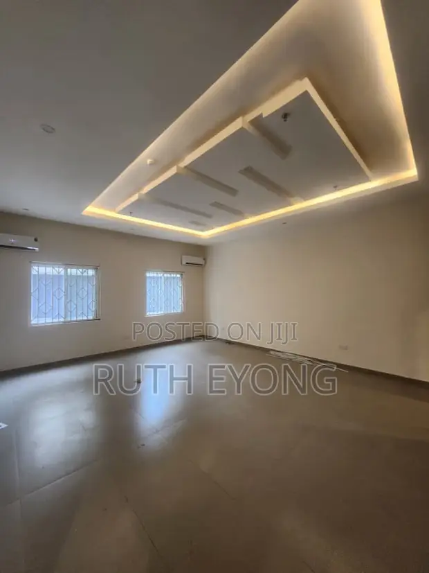 3-Bedroom Apartment for Rent in Ikoyi, Lagos - 1