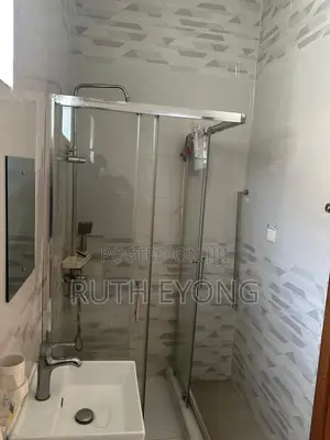 3 Bedroom Detached Duplex with BQ for Rent in Chevron Alternative